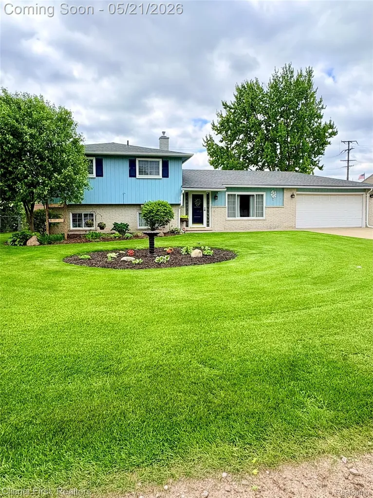 34639 Parkgrove Drive Westland City MI 48185