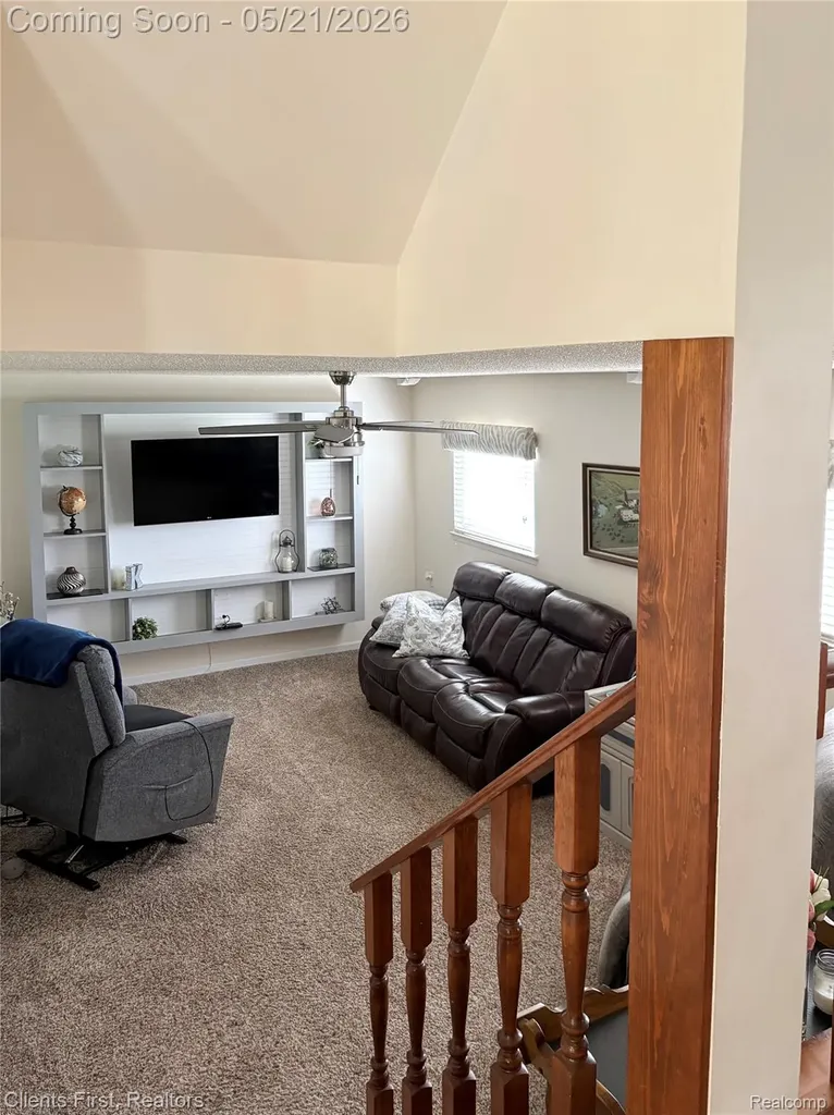 34639 Parkgrove Drive Westland City MI 48185