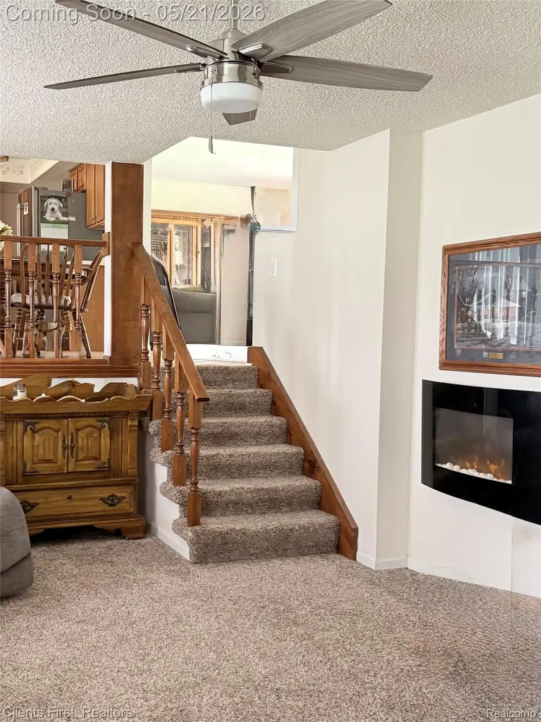 34639 Parkgrove Drive Westland City MI 48185