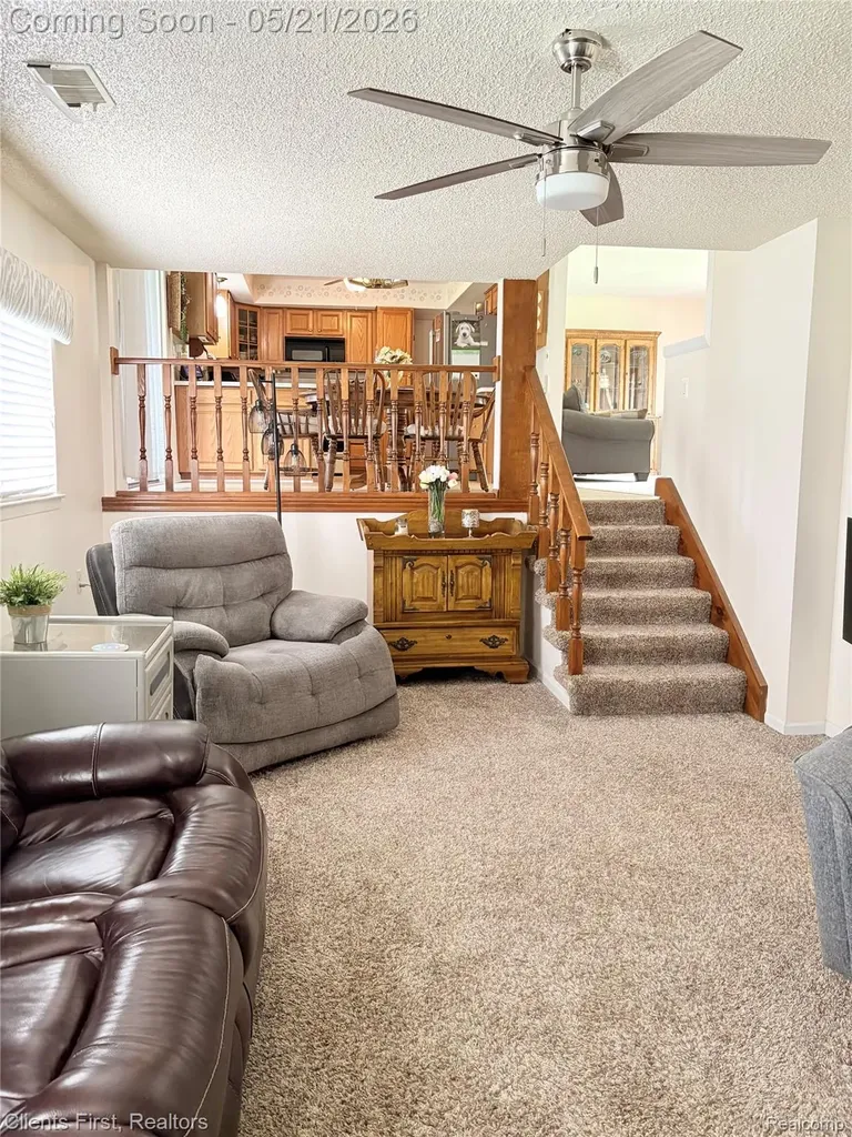 34639 Parkgrove Drive Westland City MI 48185