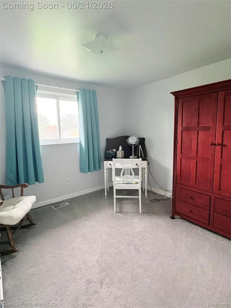 34639 Parkgrove Drive Westland City MI 48185
