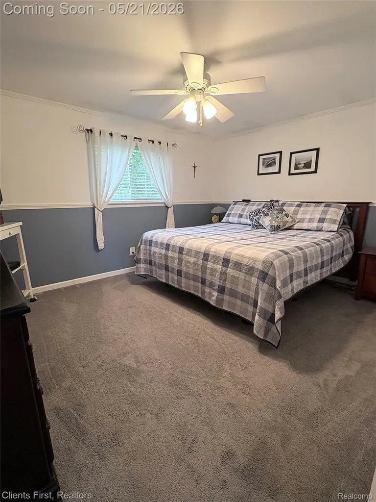34639 Parkgrove Drive Westland City MI 48185