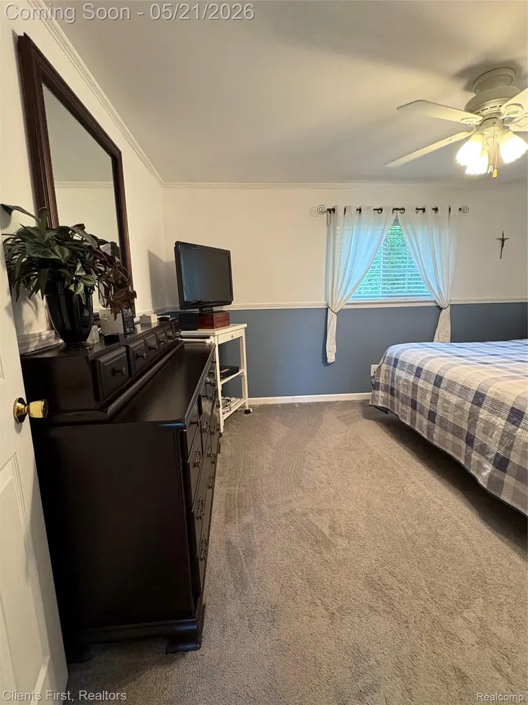 34639 Parkgrove Drive Westland City MI 48185