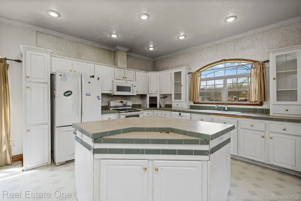 26996 Sumpter Road Sumpter Township MI 48111