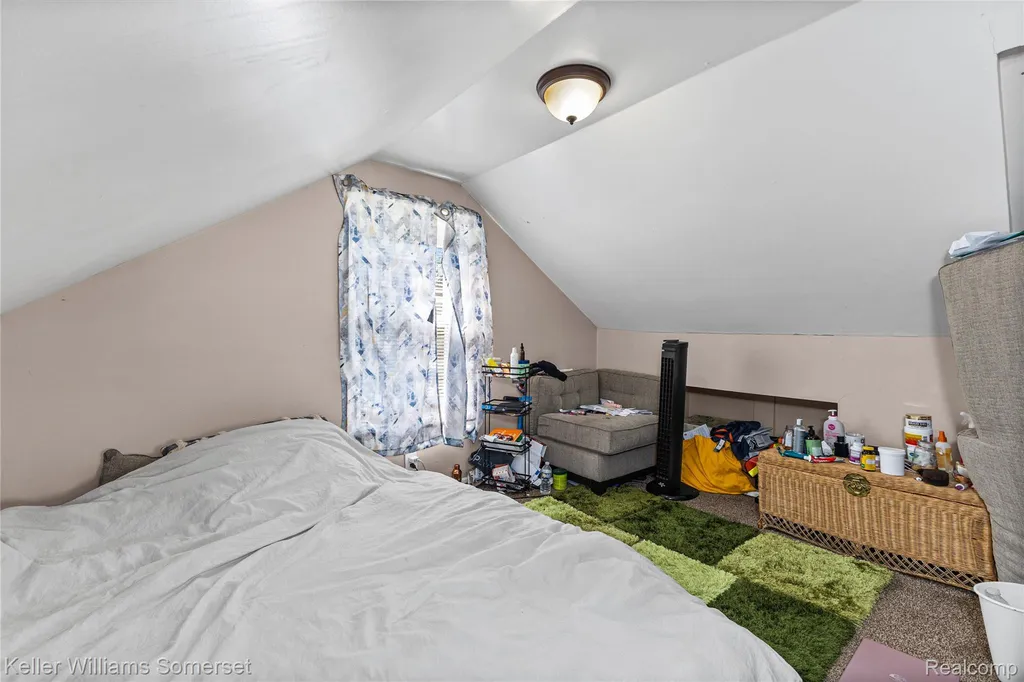 6501 Heyden Street Dearborn Heights City MI 48127
