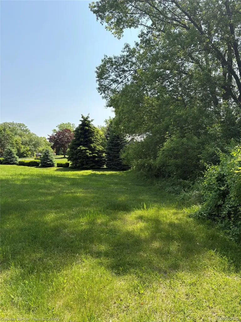 0 Mallards Landing Highland Charter Township MI 48357