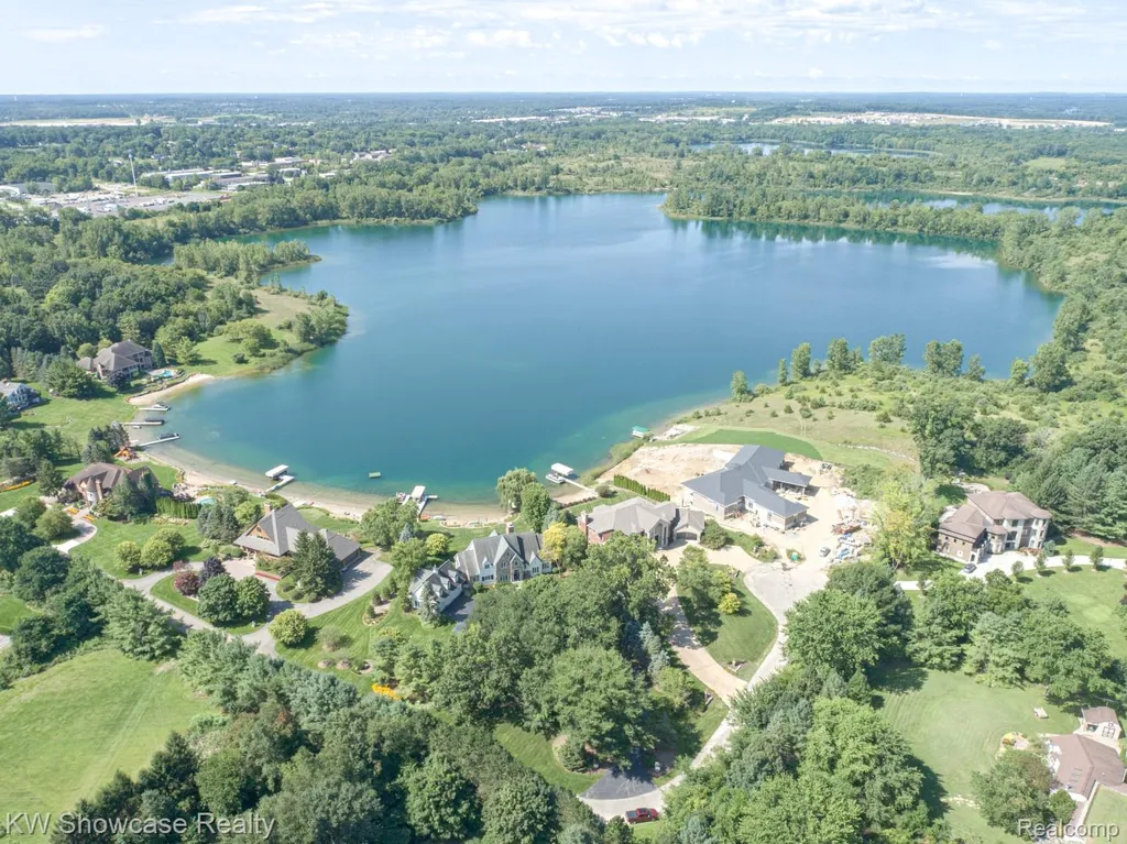 4334 Terra Ridge Drive Milford Charter Township MI 48381