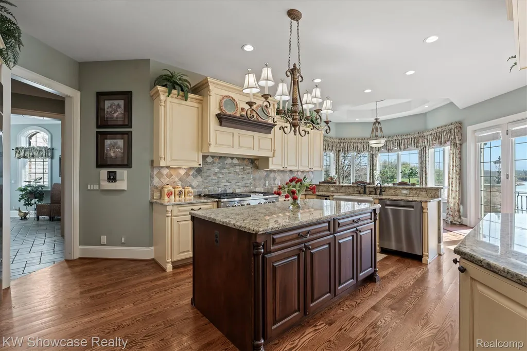 4334 Terra Ridge Drive Milford Charter Township MI 48381