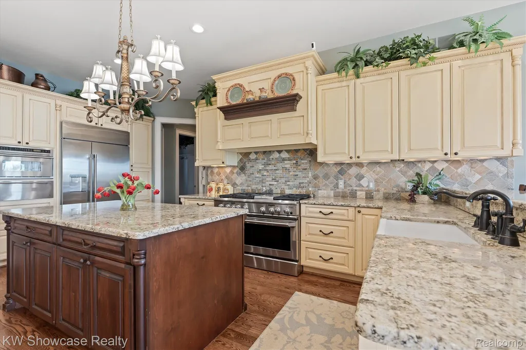 4334 Terra Ridge Drive Milford Charter Township MI 48381