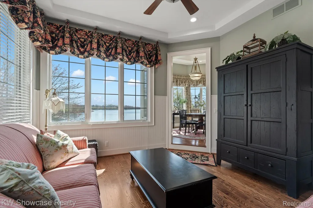 4334 Terra Ridge Drive Milford Charter Township MI 48381