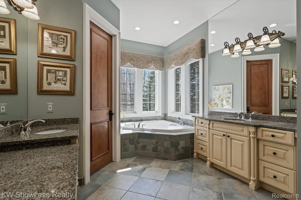 4334 Terra Ridge Drive Milford Charter Township MI 48381