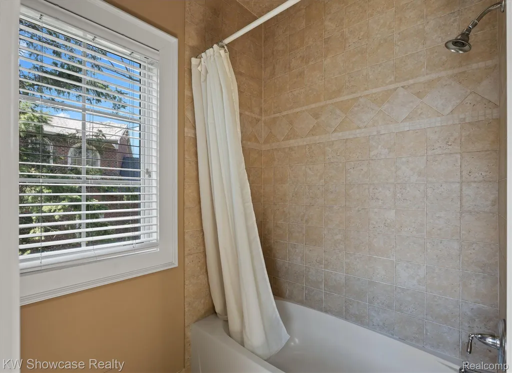 4334 Terra Ridge Drive Milford Charter Township MI 48381