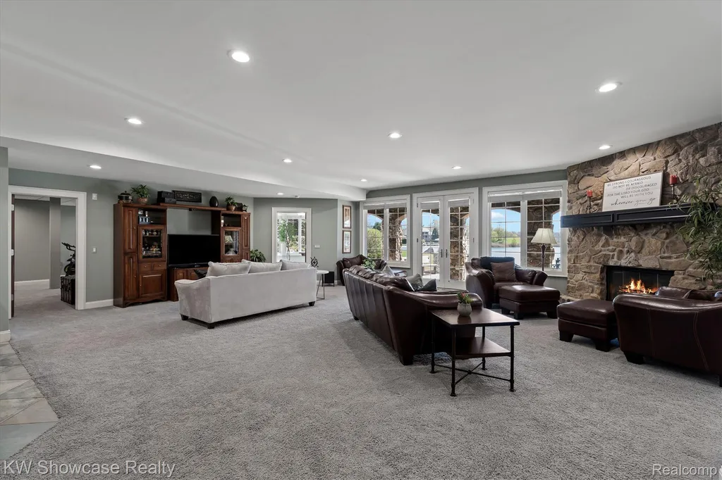 4334 Terra Ridge Drive Milford Charter Township MI 48381