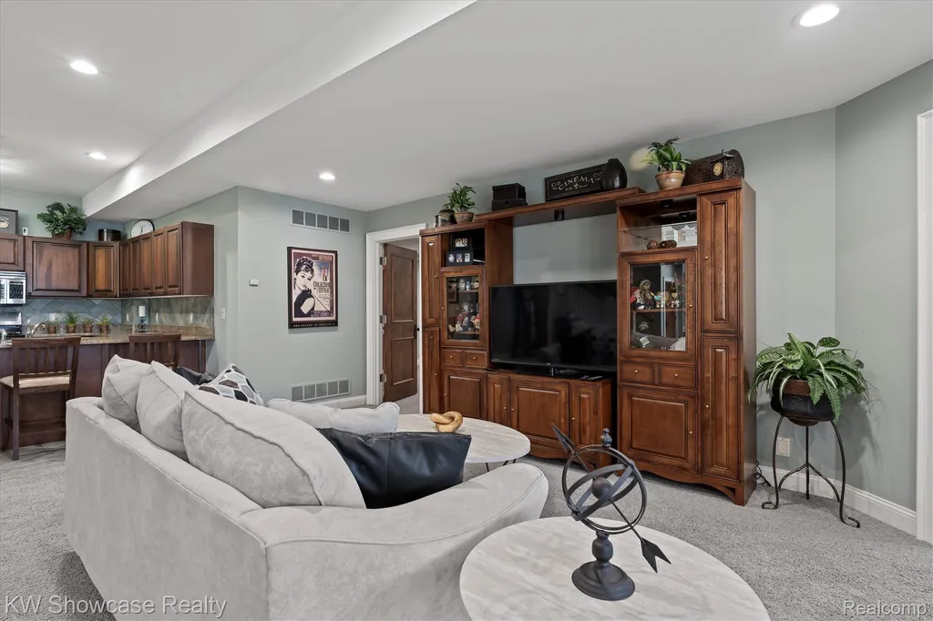 4334 Terra Ridge Drive Milford Charter Township MI 48381