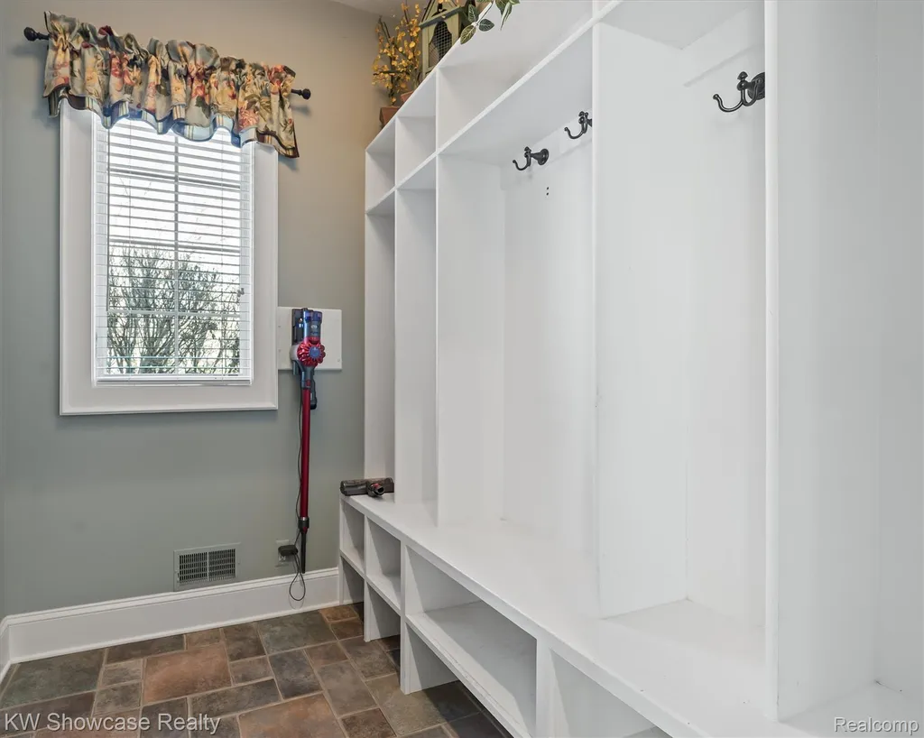 4334 Terra Ridge Drive Milford Charter Township MI 48381