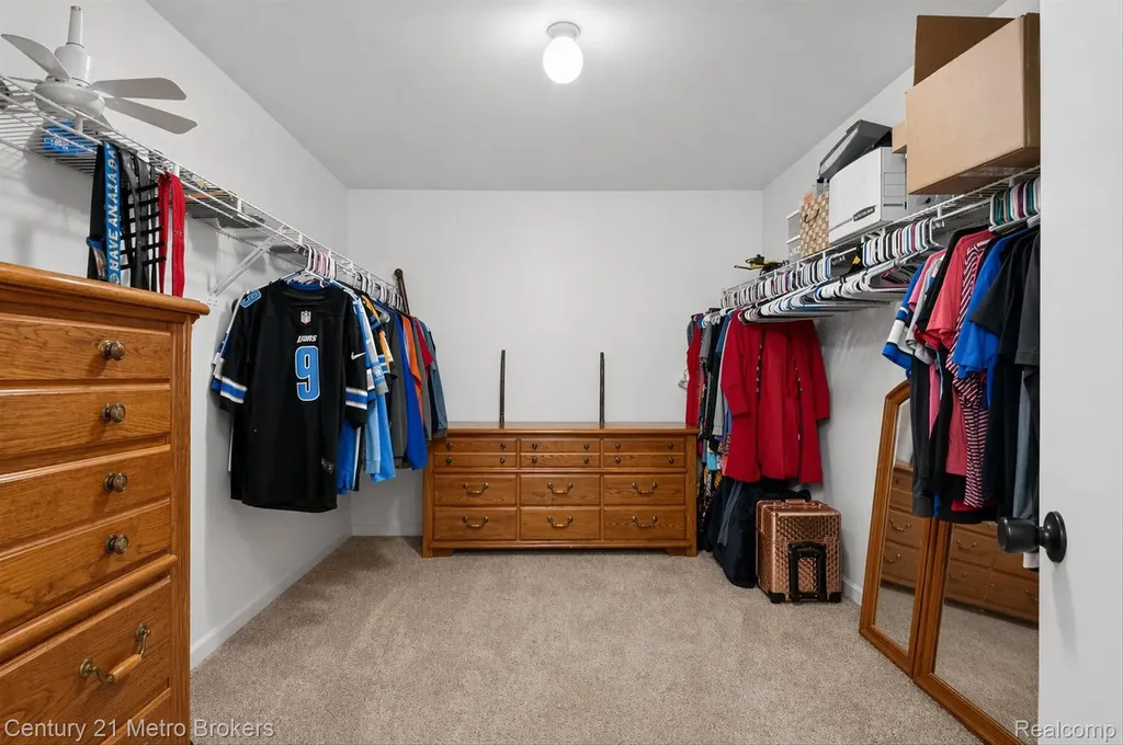 3324 Pine Run Drive Clayton Charter Township MI 48473