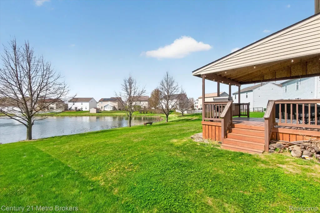 3324 Pine Run Drive Clayton Charter Township MI 48473