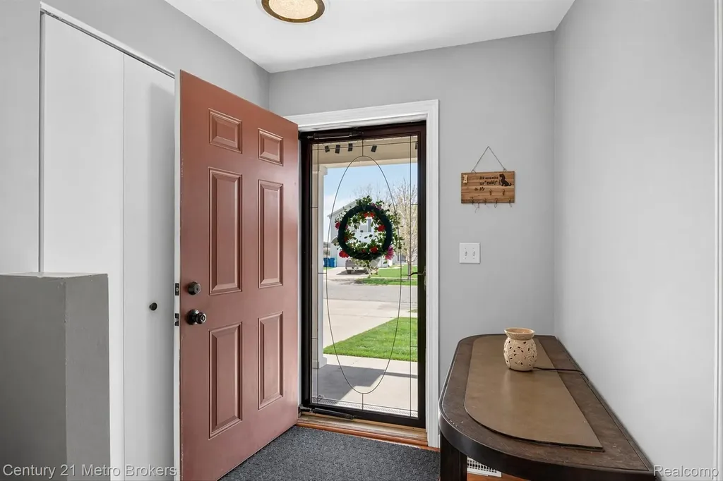 3324 Pine Run Drive Clayton Charter Township MI 48473
