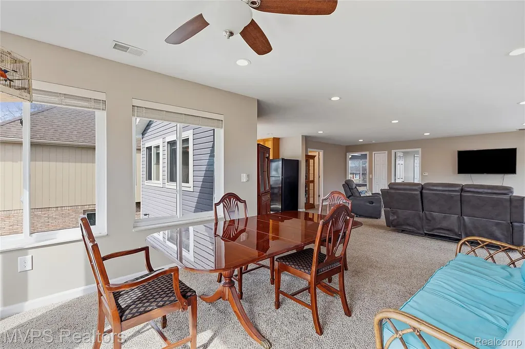 39415 E Archer Drive Harrison Charter Township MI 48045