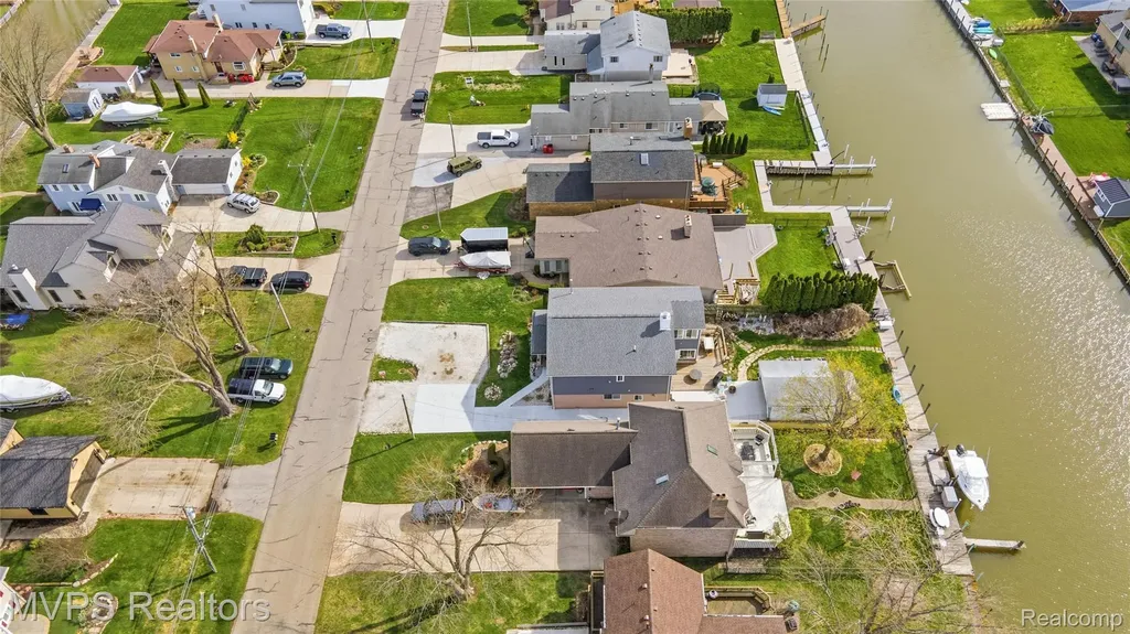 39415 E Archer Drive Harrison Charter Township MI 48045