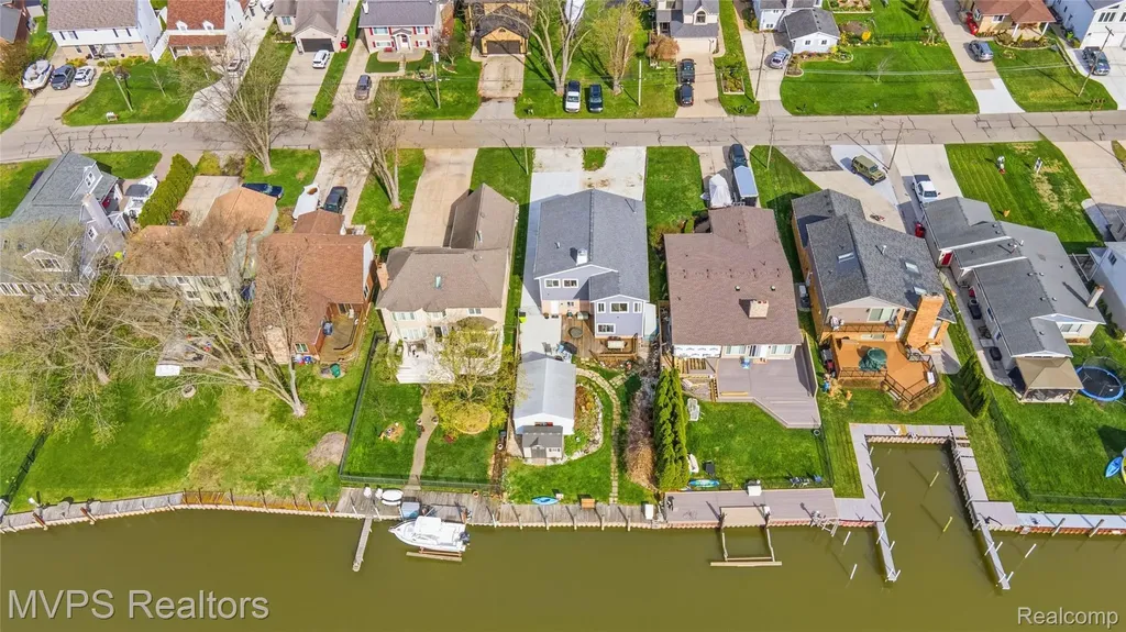 39415 E Archer Drive Harrison Charter Township MI 48045