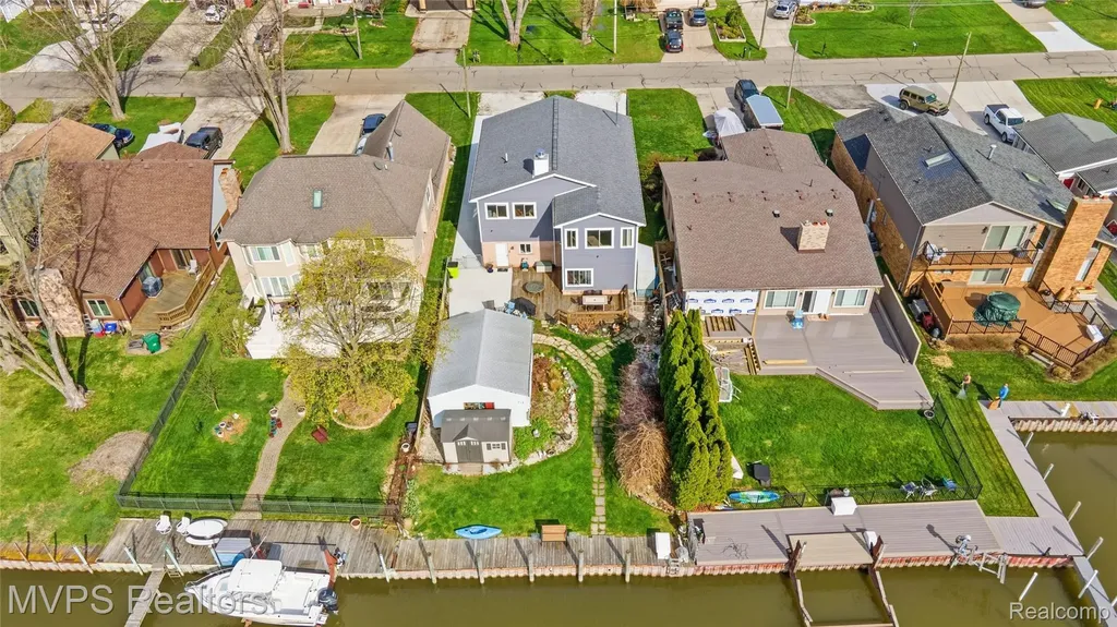 39415 E Archer Drive Harrison Charter Township MI 48045