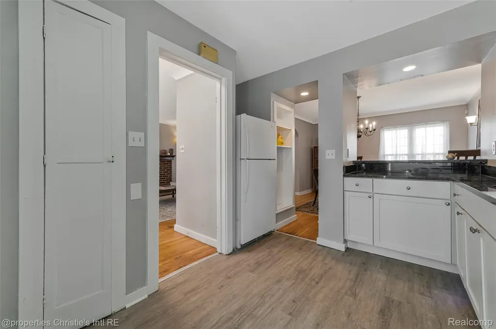 16924 Chandler Park Drive Detroit City MI 48224