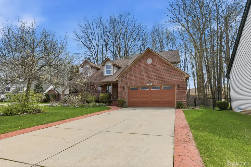 54638 Beacon Cove Circle New Baltimore City MI 48047