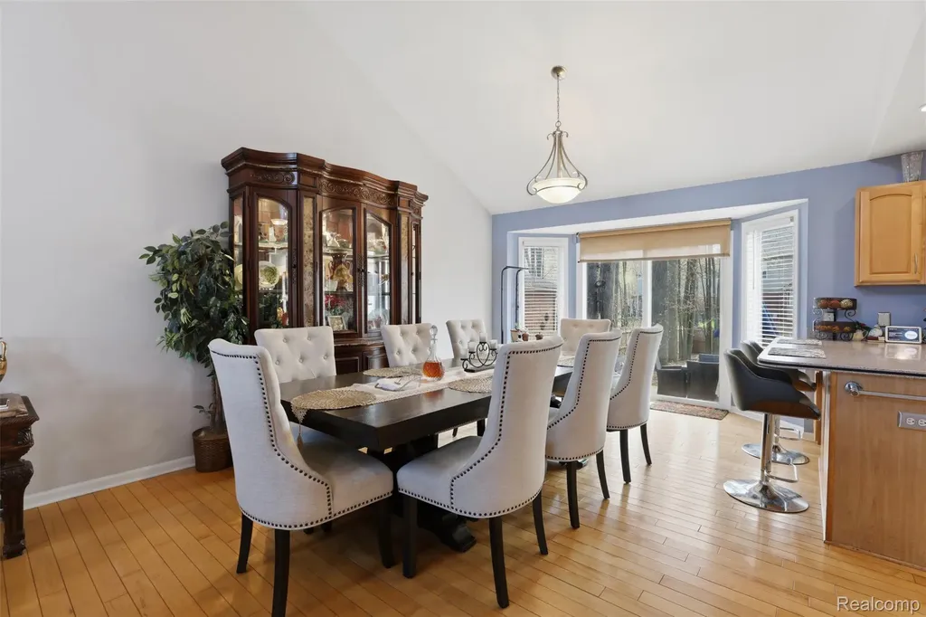 54638 Beacon Cove Circle New Baltimore City MI 48047