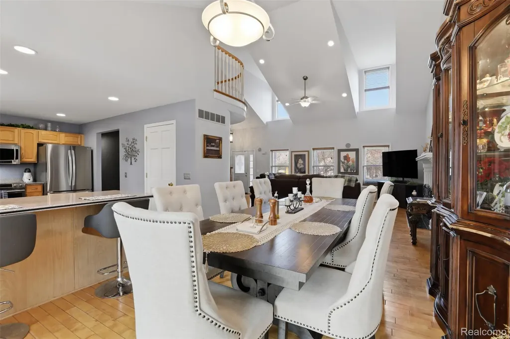 54638 Beacon Cove Circle New Baltimore City MI 48047