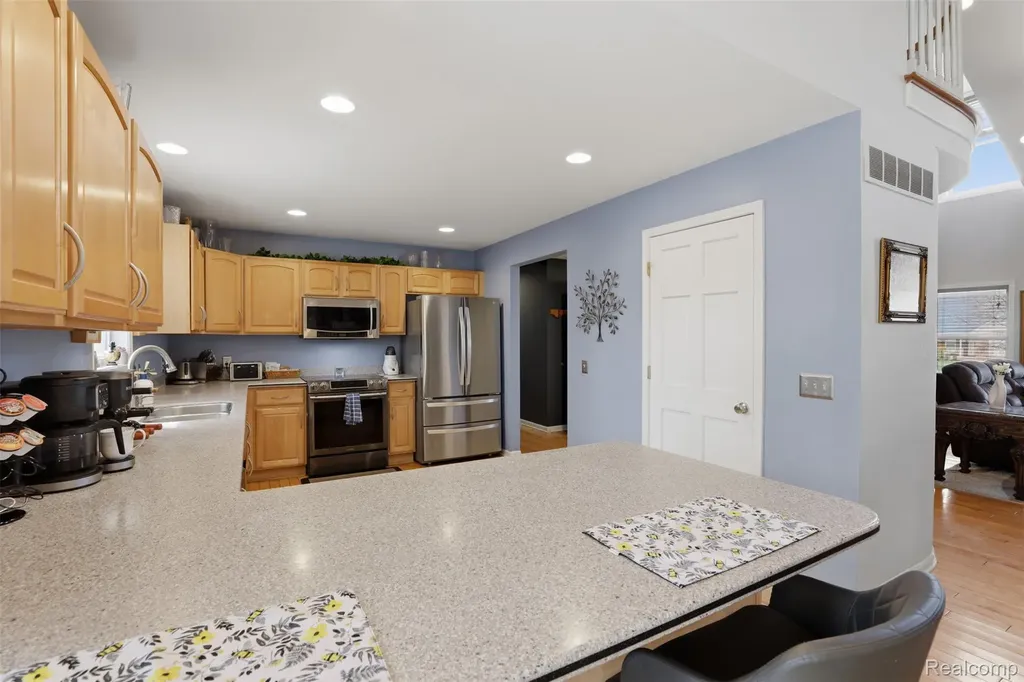 54638 Beacon Cove Circle New Baltimore City MI 48047