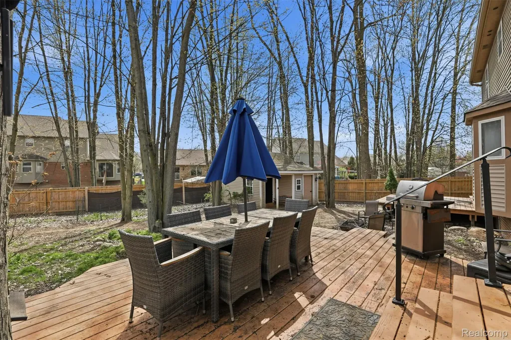 54638 Beacon Cove Circle New Baltimore City MI 48047