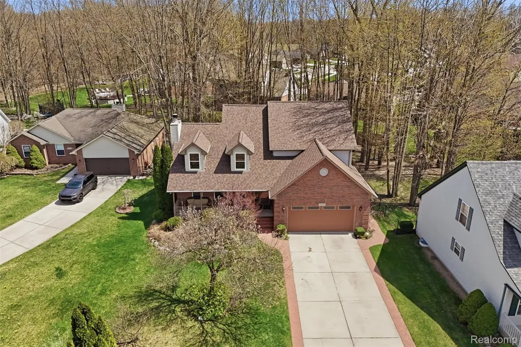 54638 Beacon Cove Circle New Baltimore City MI 48047