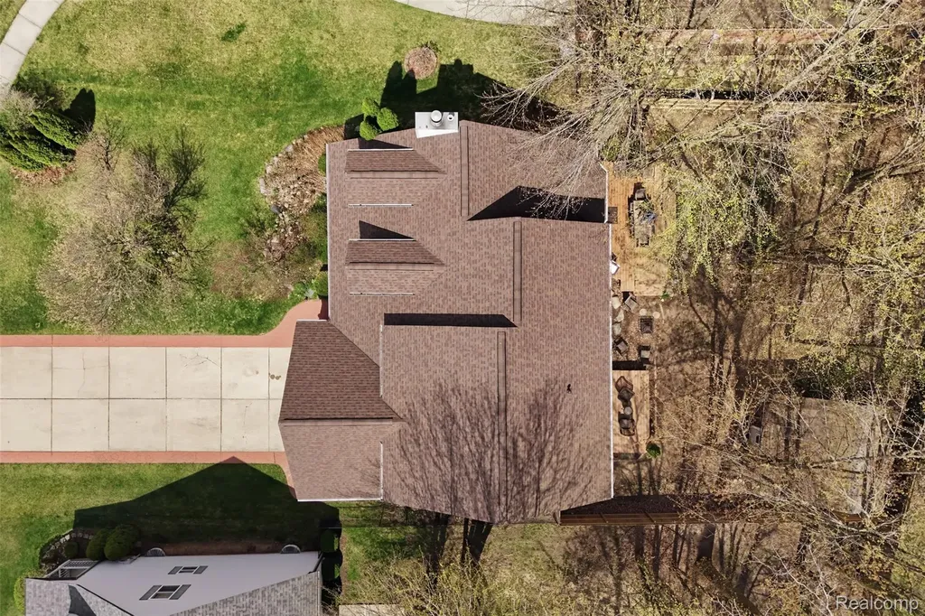 54638 Beacon Cove Circle New Baltimore City MI 48047