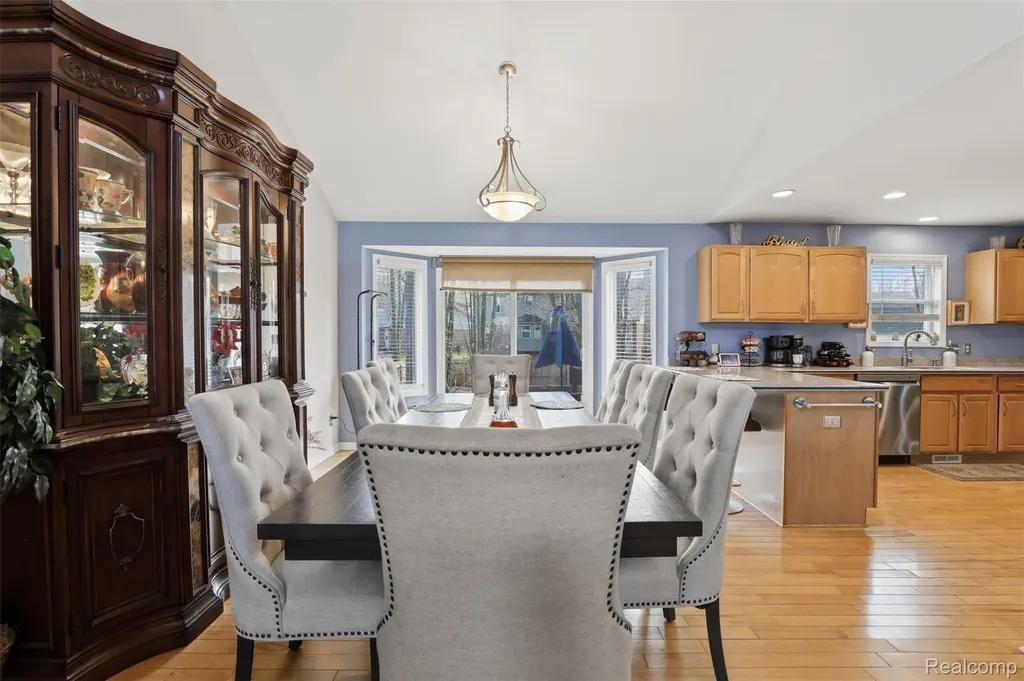 54638 Beacon Cove Circle New Baltimore City MI 48047