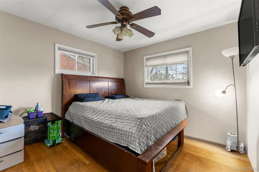 18266 Macarthur Street Redford Charter Township MI 48240