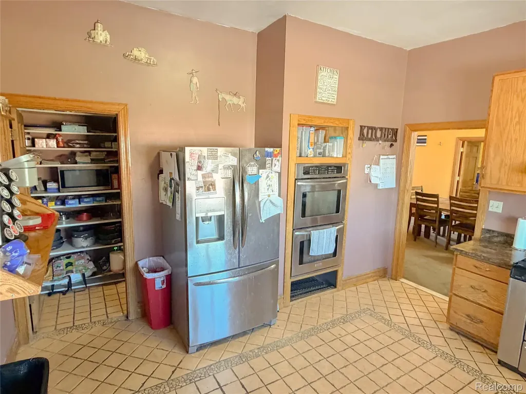 703 Saint John Street Wyandotte City MI 48192