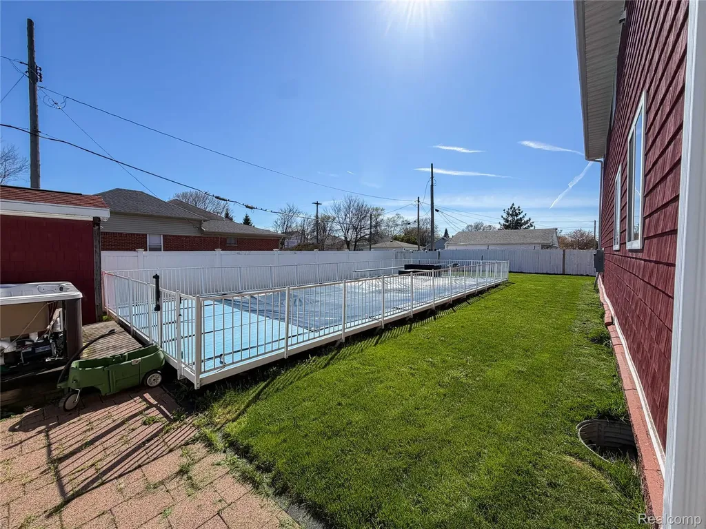 703 Saint John Street Wyandotte City MI 48192