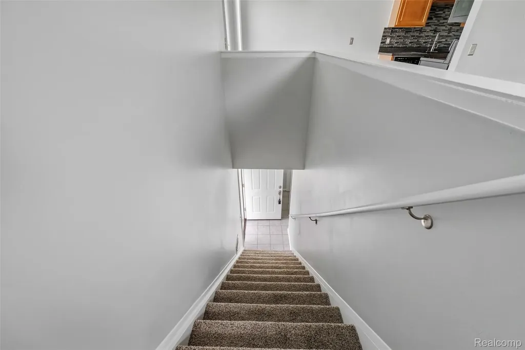 42564 Saratoga Road Canton Charter Township MI 48187