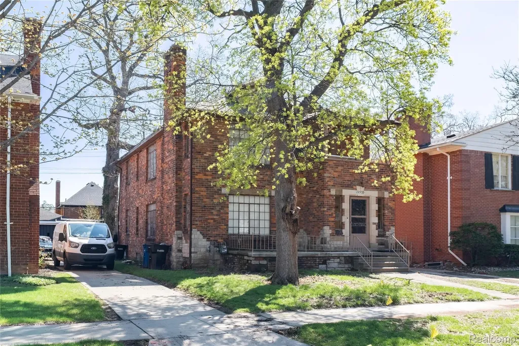 19970 Stratford Road Detroit City MI 48221