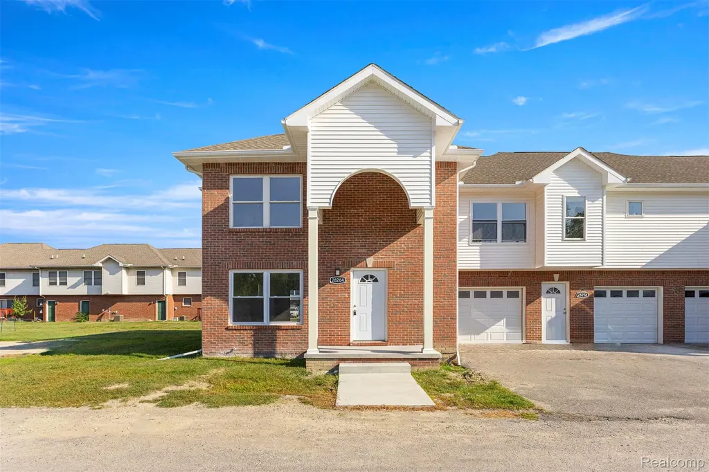 28264 Fortson Lane Inkster City MI 48141