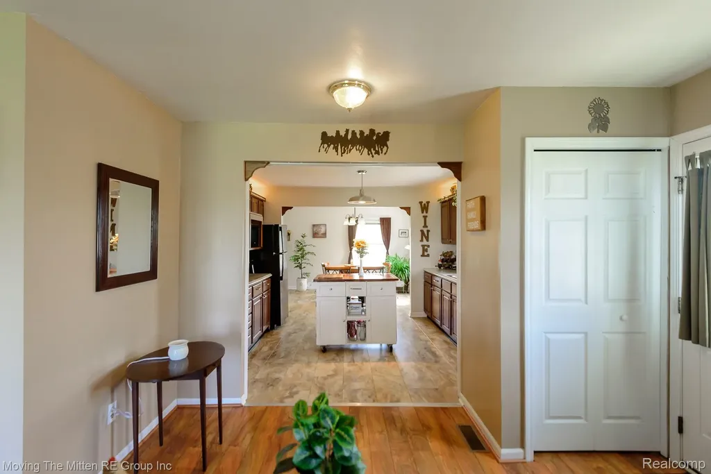 9260 Pitman Road Augusta Charter Township MI 48197