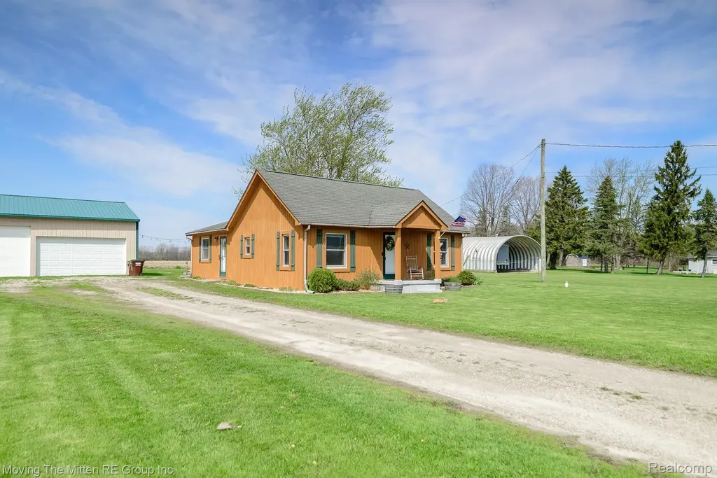 9260 Pitman Road Augusta Charter Township MI 48197