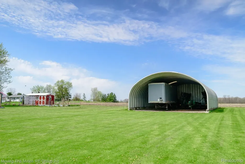 9260 Pitman Road Augusta Charter Township MI 48197