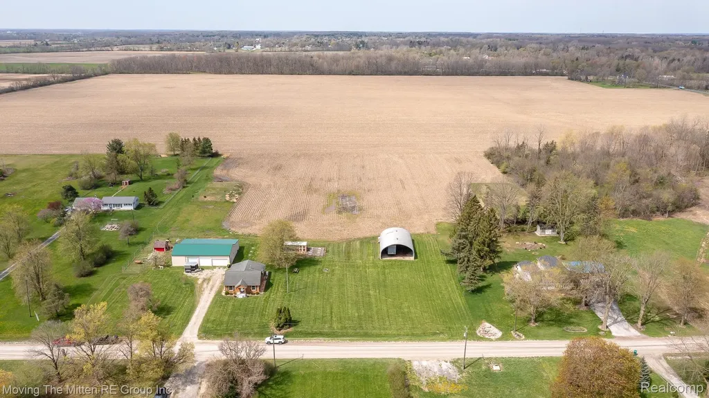 9260 Pitman Road Augusta Charter Township MI 48197