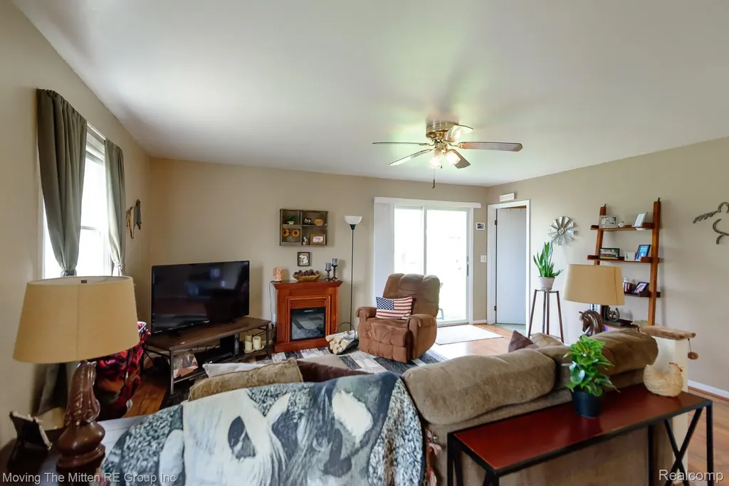 9260 Pitman Road Augusta Charter Township MI 48197