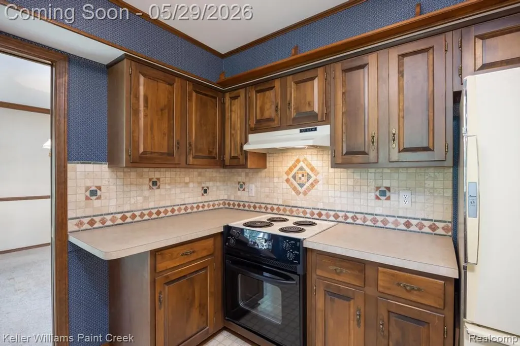 68574 Appleview Drive Washington Township MI 48095