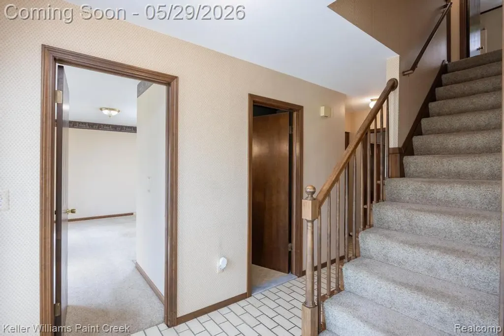 68574 Appleview Drive Washington Township MI 48095