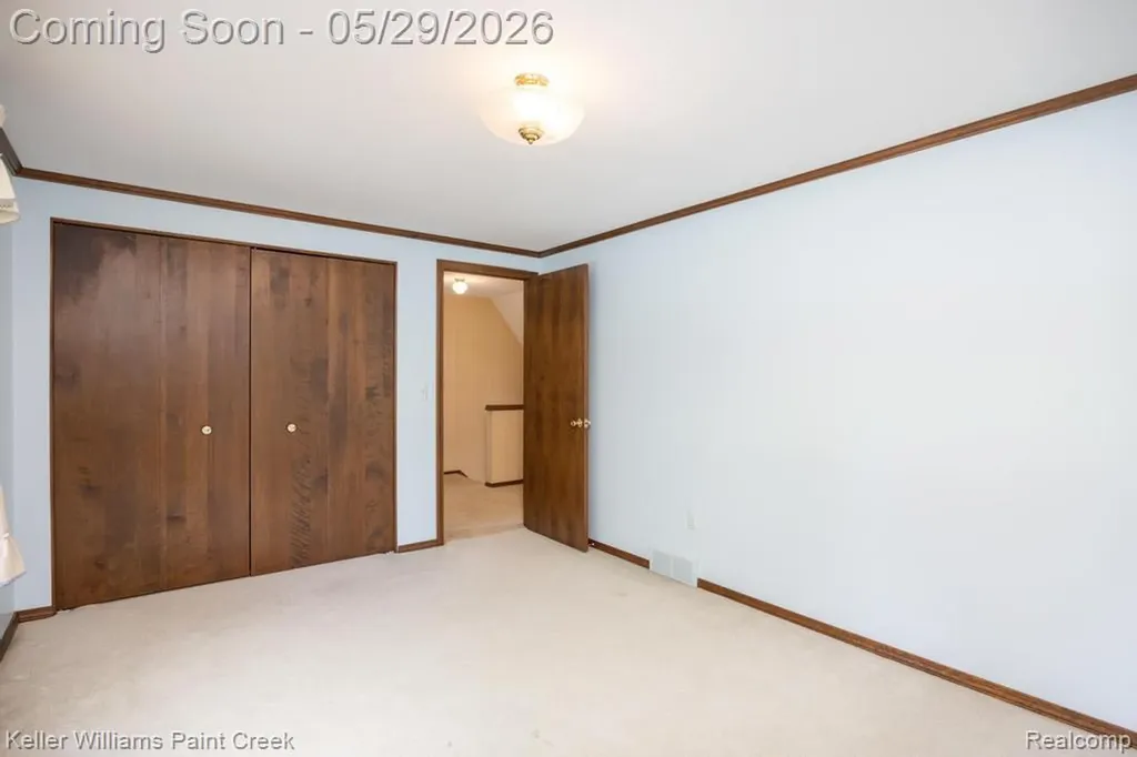 68574 Appleview Drive Washington Township MI 48095