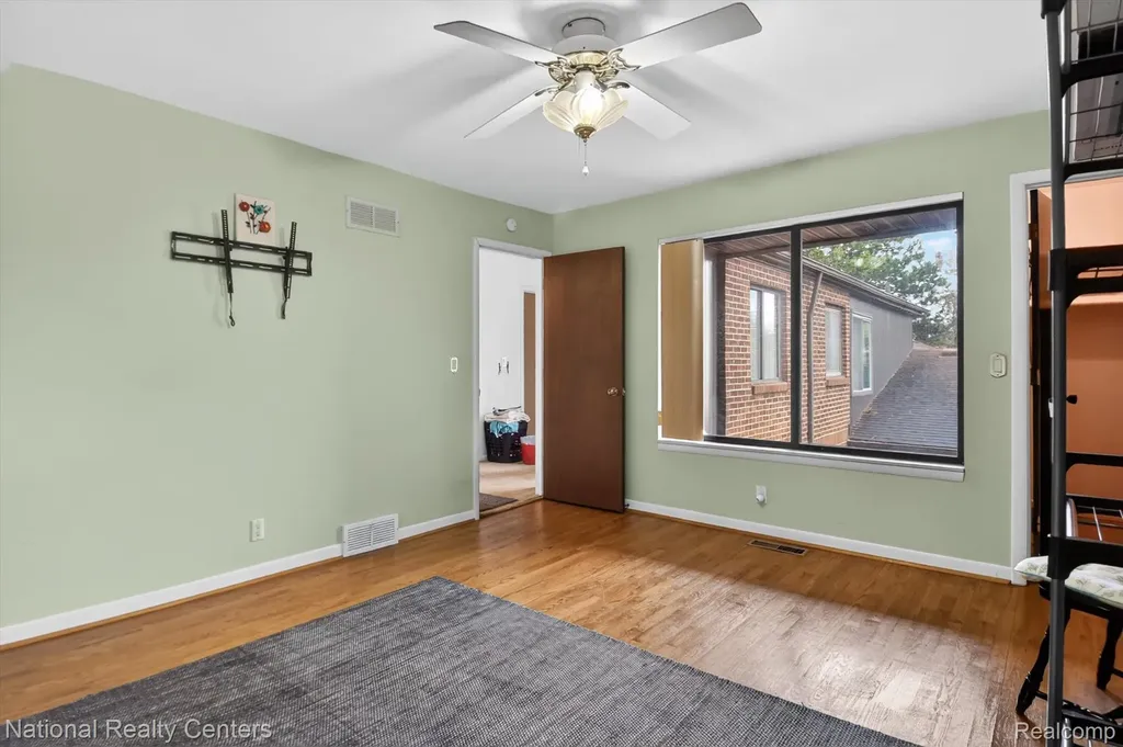 3124 Lindenwood Drive Dearborn City MI 48120